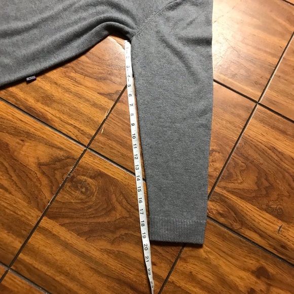 Patagonia Sweater Men's Gray -Quarter Zip-Size none measurements In the Photos - Picture 11 of 16